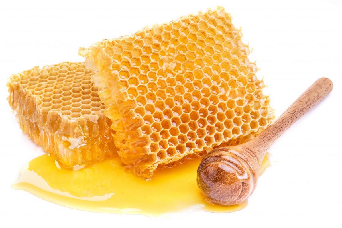 Eine Honig-Massage ist ein angenehme Wohltat für Körper, Geist und Seele.